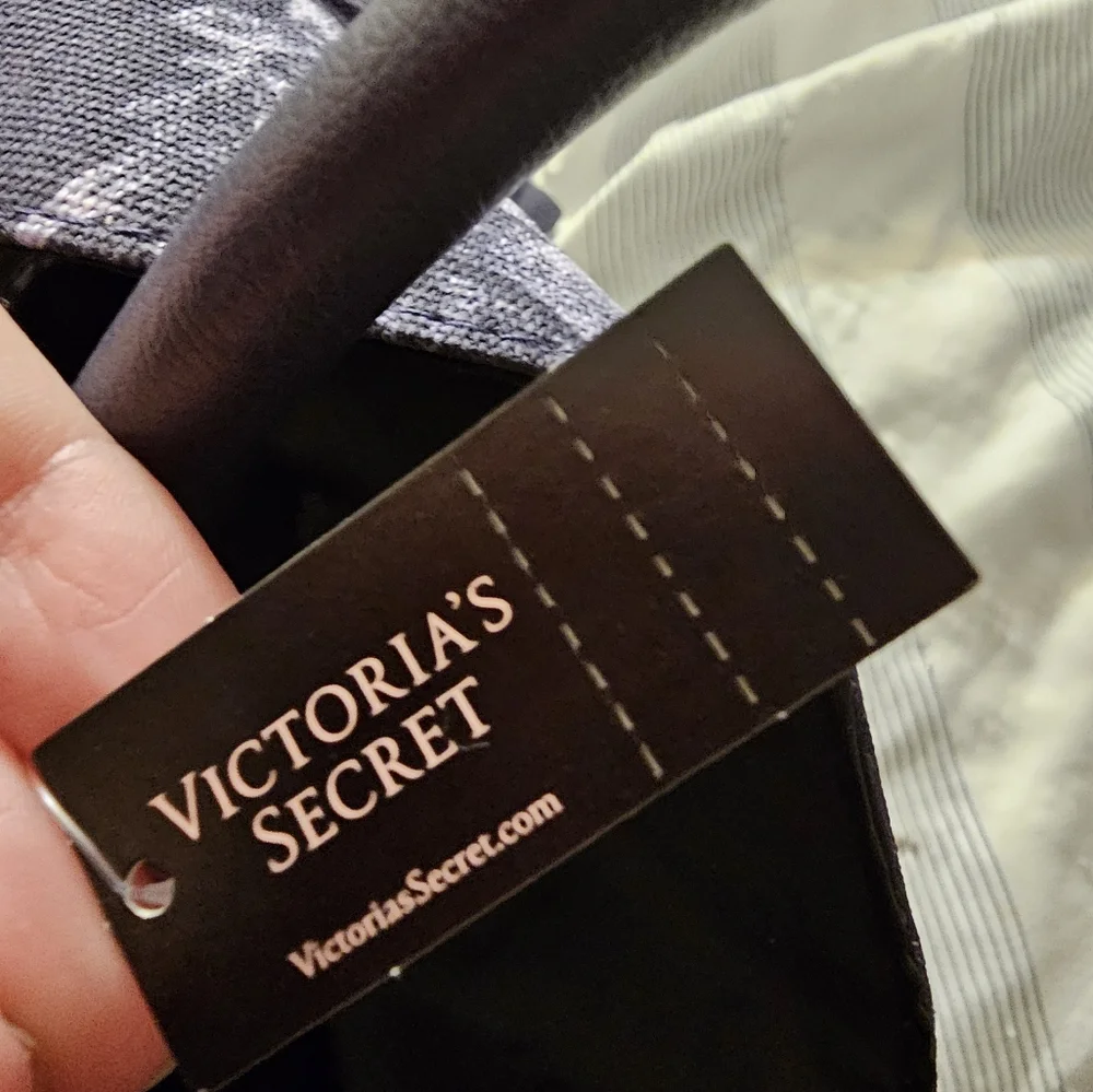 Victoria's Secret Tote Bag NWT - Picture 5 of 6